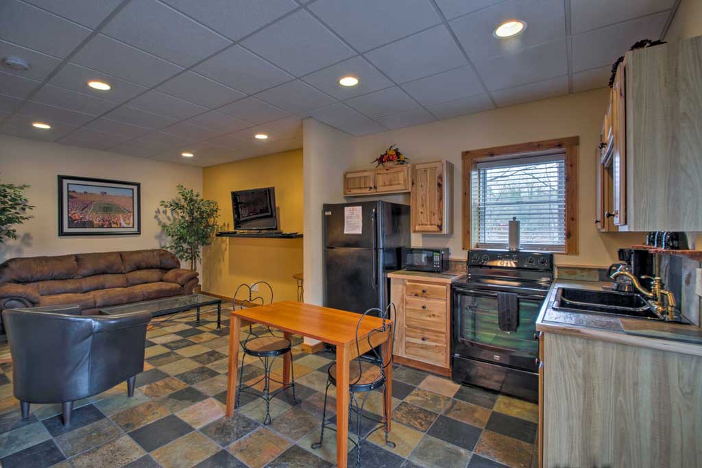 Appalachian House - App-E10