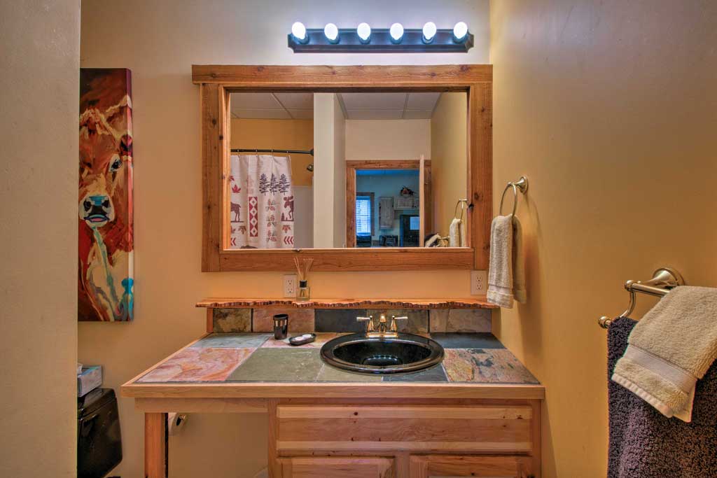 Appalachian House - App-E16